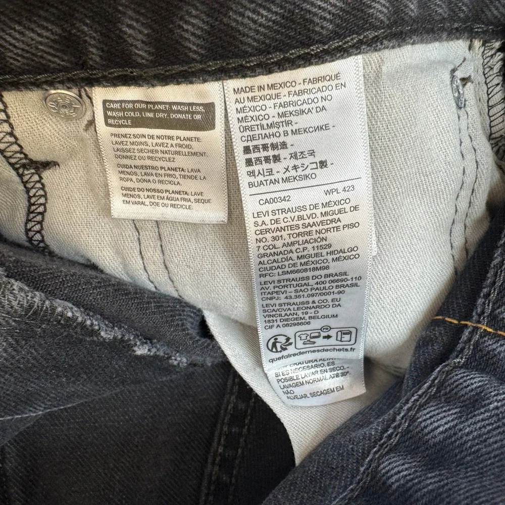 Levi Jeans Mens W33 L32 Black 550 Relaxed Fit Straight Leg Denim